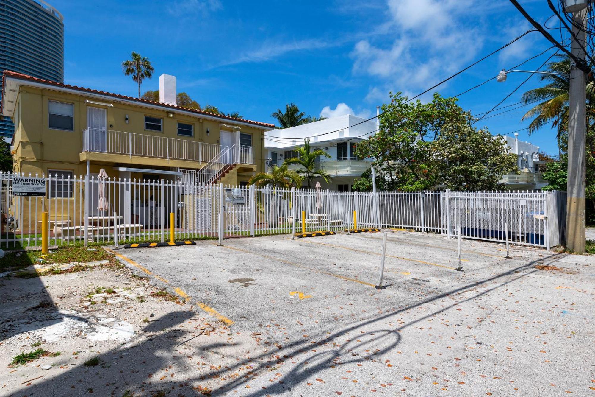 Sunnys Days 5Th St Apartment Miami Beach Exterior photo